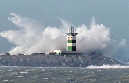 ijmuiden (14k image)